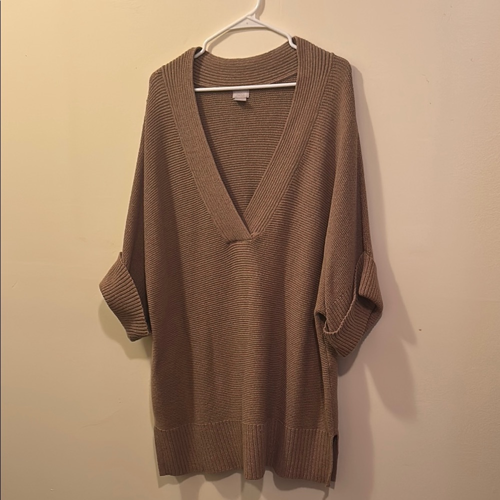 Chico's Tan V-Neck Sweater with Relaxed Fit